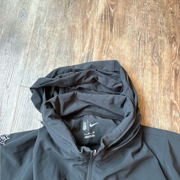 NIKE DRI-FIT NEW YORK JETS NFL ONFIELD Men BLACK STAY COOL SS RAIN JACKET - Picture 5 of 7